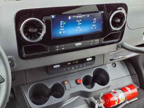New 2025 Mercedes-Benz Sprinter 3500 image 5