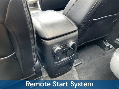 Used 2023 Ford Explorer XLT w/ Equipment Group 202A AWD/4WD image 13