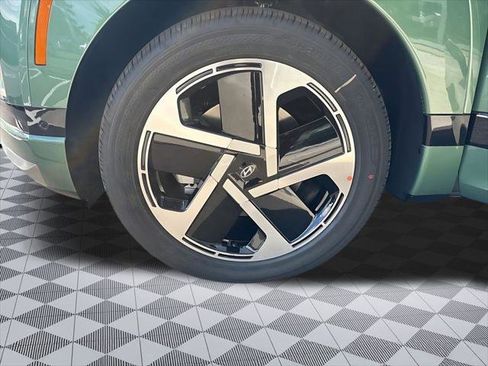 New 2026 Hyundai Ioniq 9 Calligraphy image 28