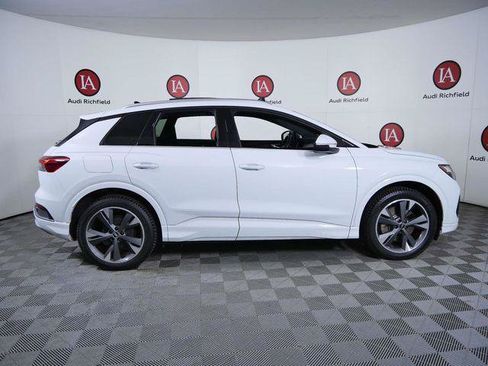 Used 2022 Audi Q4 e-tron Premium Plus w/ Premium Plus AWD/4WD image 9