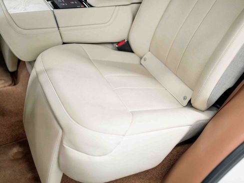 Used 2024 Land Rover Range Rover SV image 78