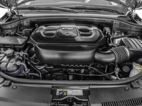 Used 2017 Jeep Grand Cherokee Limited image 16