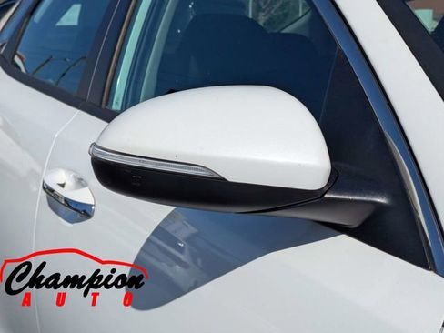 Used 2019 Kia Optima LX image 14