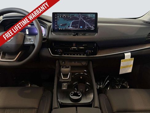 New 2026 Nissan Rogue Platinum AWD/4WD image 25