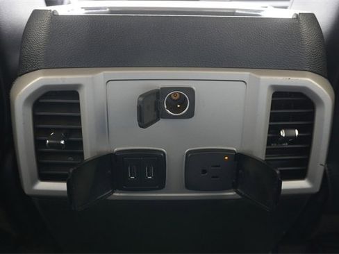 Used 2019 Ford F350 Lariat w/ FX4 Off-Road Package image 21