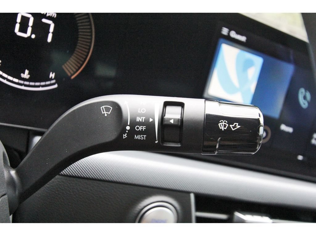 Used 2025 Hyundai Sonata SE FWD image 21