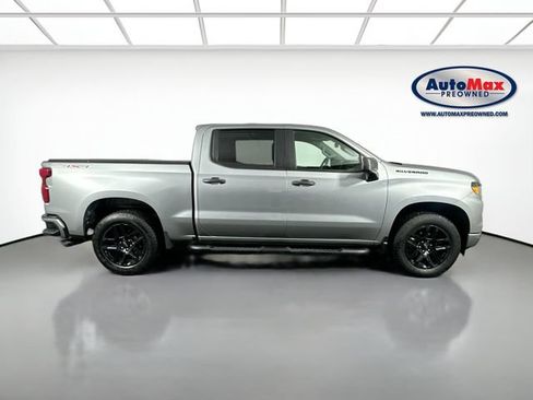 Used 2024 Chevrolet Silverado 1500 Custom w/ Rally Edition AWD/4WD image 9