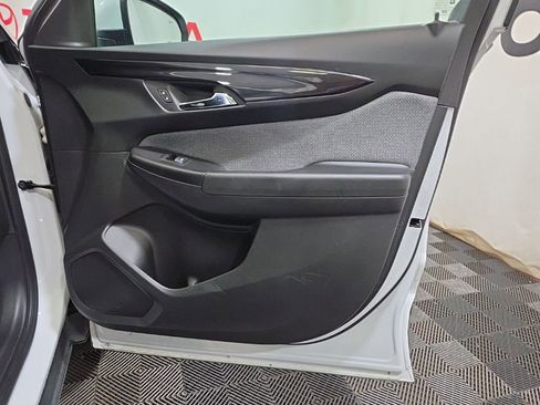 Used 2024 Chevrolet TrailBlazer LT w/ Convenience Package image 12