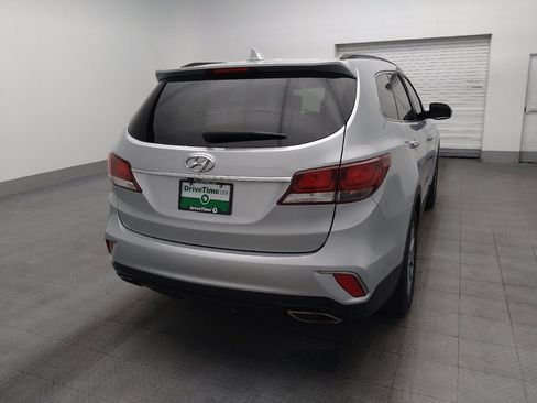 Used 2019 Hyundai Santa Fe XL SE FWD image 7