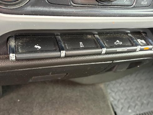 Used 2014 GMC Sierra 1500 SLE w/ SLE Value Package image 14