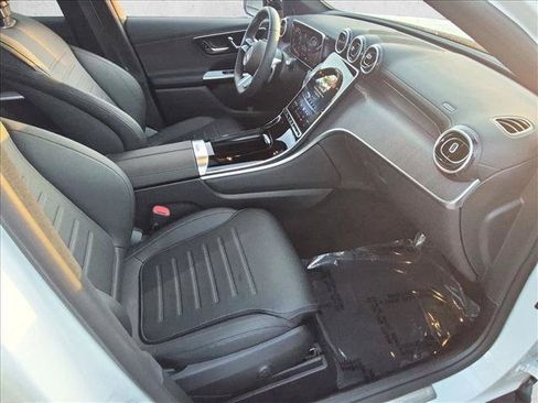 Used 2026 Mercedes-Benz GLC 300 4MATIC image 21