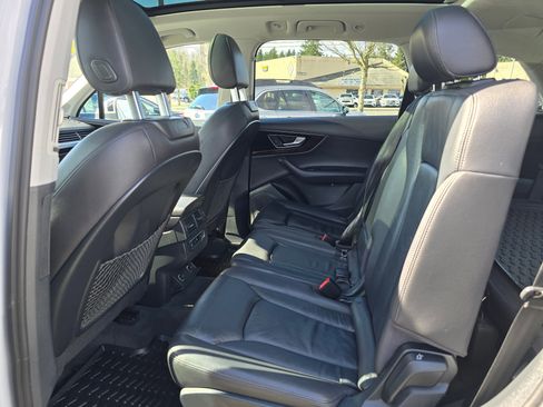 Used 2017 Audi Q7 3.0T Premium Plus w/ Premium Plus Package image 15