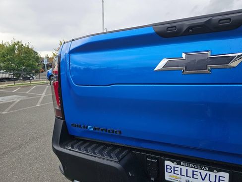 Used 2026 Chevrolet Silverado EV Trail Boss AWD/4WD image 18