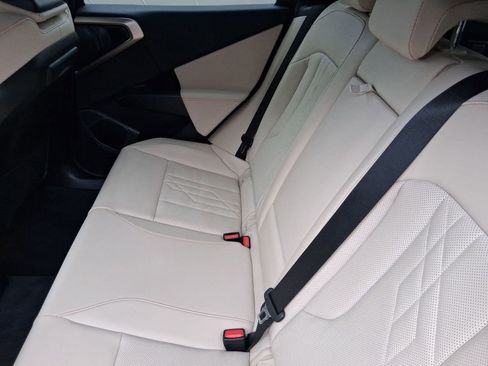 Used 2025 BMW X3 xDrive30i w/ Convenience Package image 24