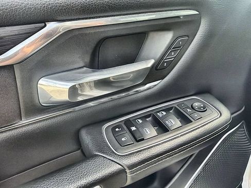 Used 2024 RAM 1500 Laramie AWD/4WD image 22
