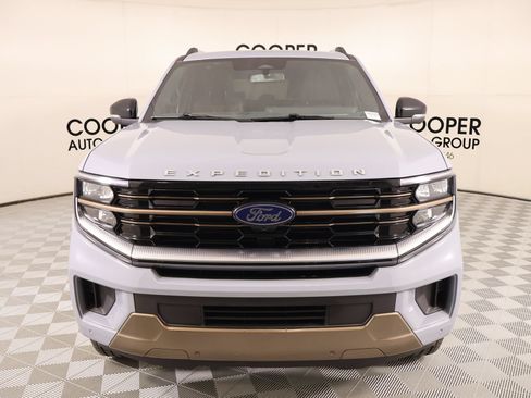 Used 2025 Ford Expedition Max King Ranch AWD/4WD image 10