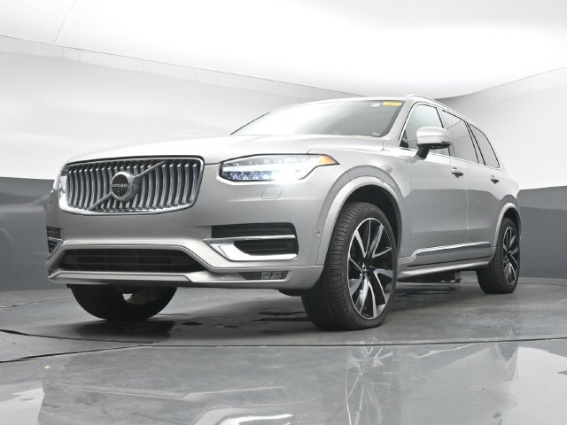 Used 2024 Volvo XC90 B6 Plus w/ Protection Package Premier AWD/4WD image 12