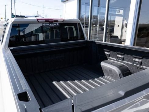 New 2026 GMC Sierra 1500 AT4 w/ Technology Package image 13