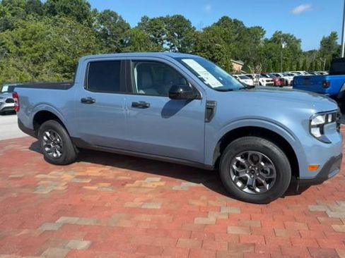 Used 2025 Ford Maverick XLT w/ XLT Luxury Package AWD/4WD image 4