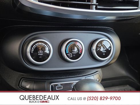 Used 2023 FIAT 500X Pop image 20