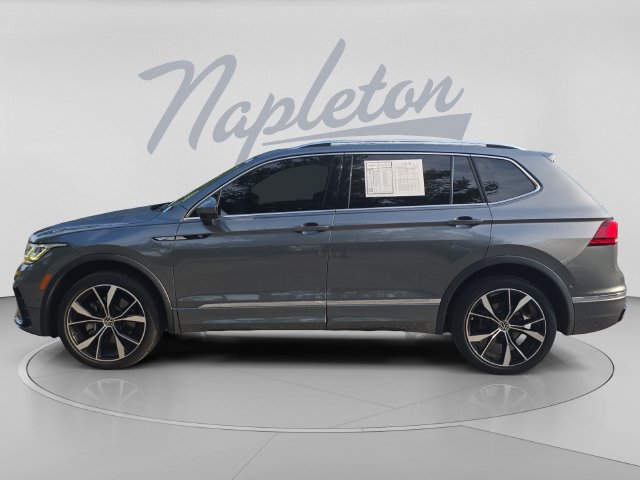 Used 2022 Volkswagen Tiguan SEL R-Line AWD/4WD image 4