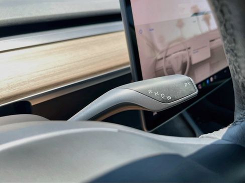 Used 2023 Tesla Model 3 Standard Range RWD image 16