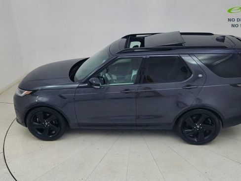 Used 2024 Land Rover Discovery Metropolitan Edition AWD/4WD image 87