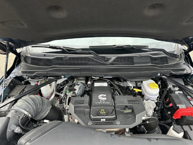 Used 2024 RAM 3500 Limited AWD/4WD image 21