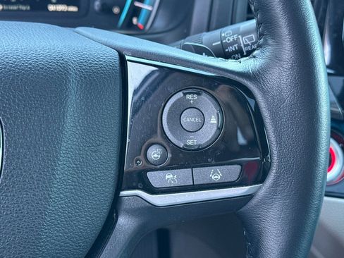 Used 2022 Honda Odyssey Elite image 40
