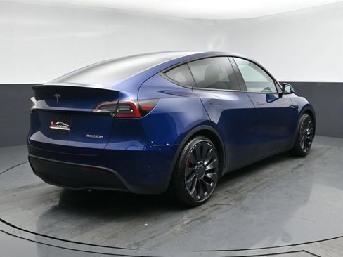 Used 2022 Tesla Model Y Performance AWD/4WD image 21