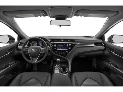 Used 2019 Toyota Camry SE w/ Convenience Package FWD image 8