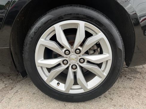 Used 2019 Chevrolet Impala LT image 27