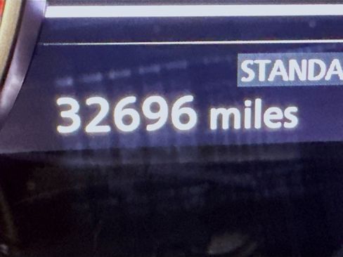 Used 2023 Nissan Rogue SV image 19