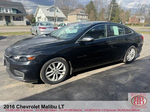 Used 2016 Chevrolet Malibu LT FWD image 4