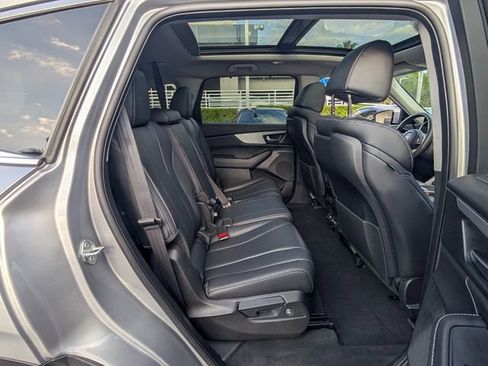 Used 2024 Acura MDX FWD w/ Technology Package image 18