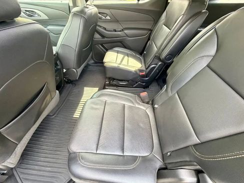 Used 2019 Chevrolet Traverse LT AWD/4WD image 11