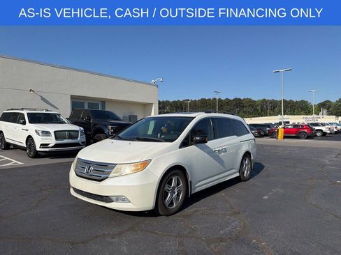 Used 2013 Honda Odyssey Touring Elite image 3
