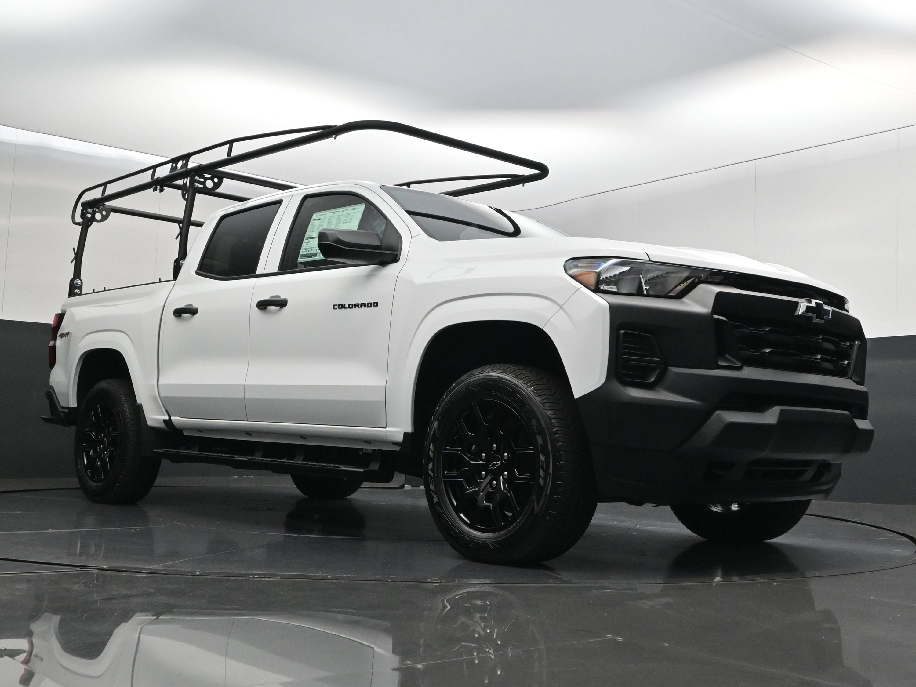 New 2026 Chevrolet Colorado W/T w/ WT Custom Package AWD/4WD image 38