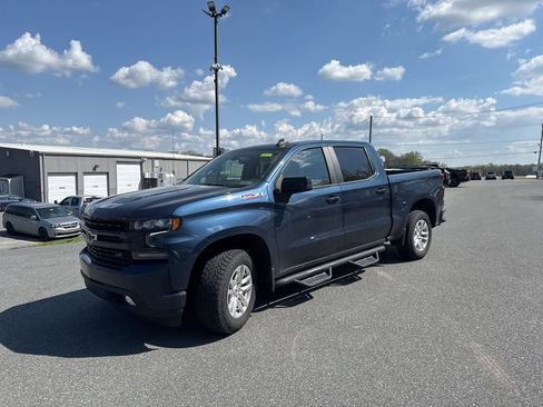 Used 2022 Chevrolet Silverado 1500 RST image 3