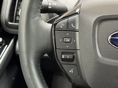 Used 2024 Subaru Solterra Touring image 31