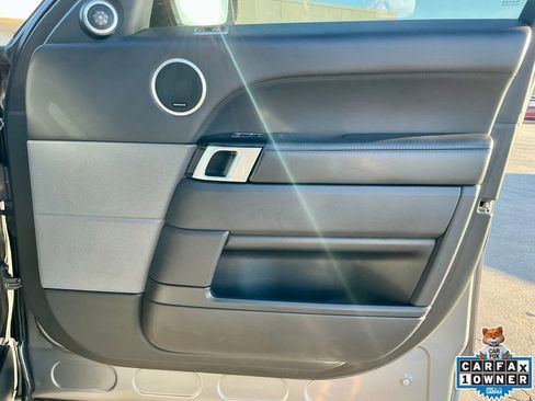 Used 2018 Land Rover Range Rover Sport HSE Dynamic image 23