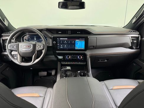 Used 2025 GMC Sierra 1500 AT4 AWD/4WD image 22