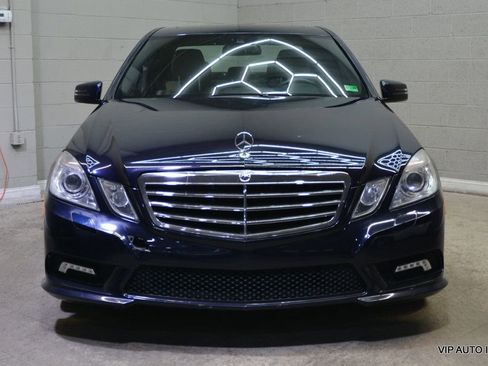 Used 2010 Mercedes-Benz E 350 4MATIC Sedan image 35