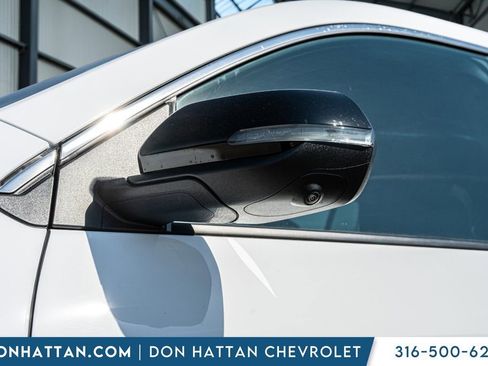 Used 2025 GMC Acadia Elevation image 26