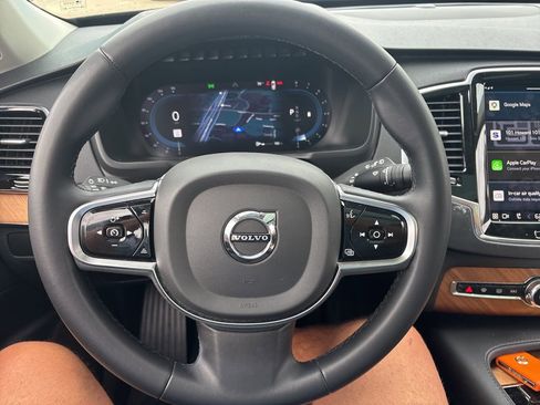 Used 2023 Volvo XC90 B6 Plus w/ Protection Package Premier image 25