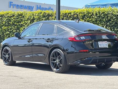 Certified 2025 Honda Civic Sport image 6