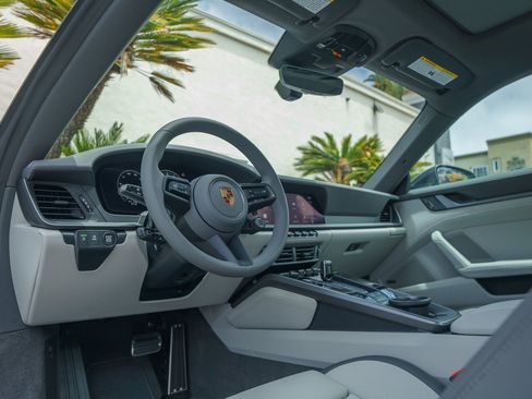 Used 2025 Porsche 911 Carrera S image 9