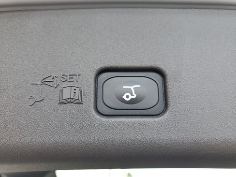 New 2026 Lincoln Nautilus Black Label w/ Jet Appearance Package AWD/4WD image 33