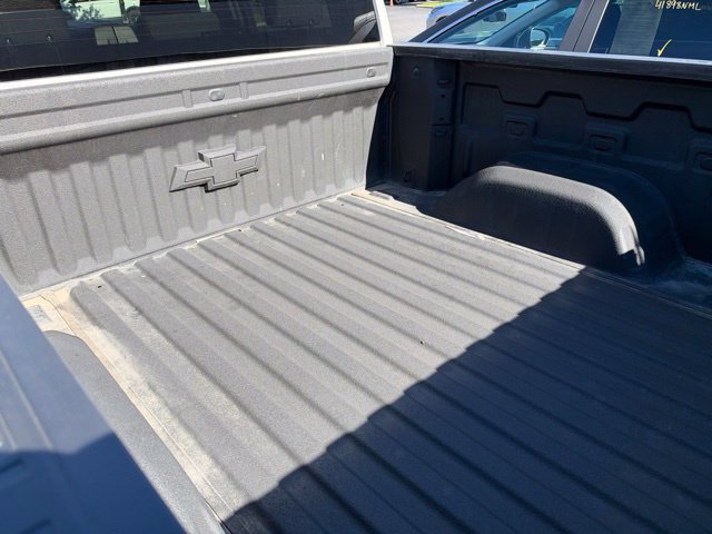 Used 2023 Chevrolet Silverado 1500 RST w/ Redline Edition AWD/4WD image 6