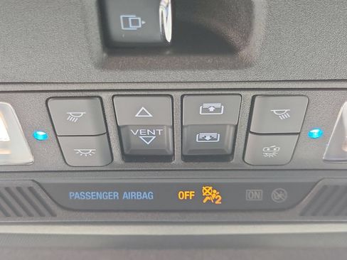 Used 2025 Ford F150 XLT w/ Equipment Group 303A High AWD/4WD image 37